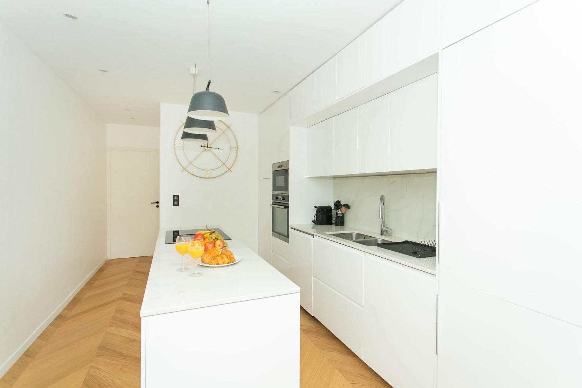 Haussmann - 2br Near Champs-elysees - Cityapartmentstay Appartement Parijs