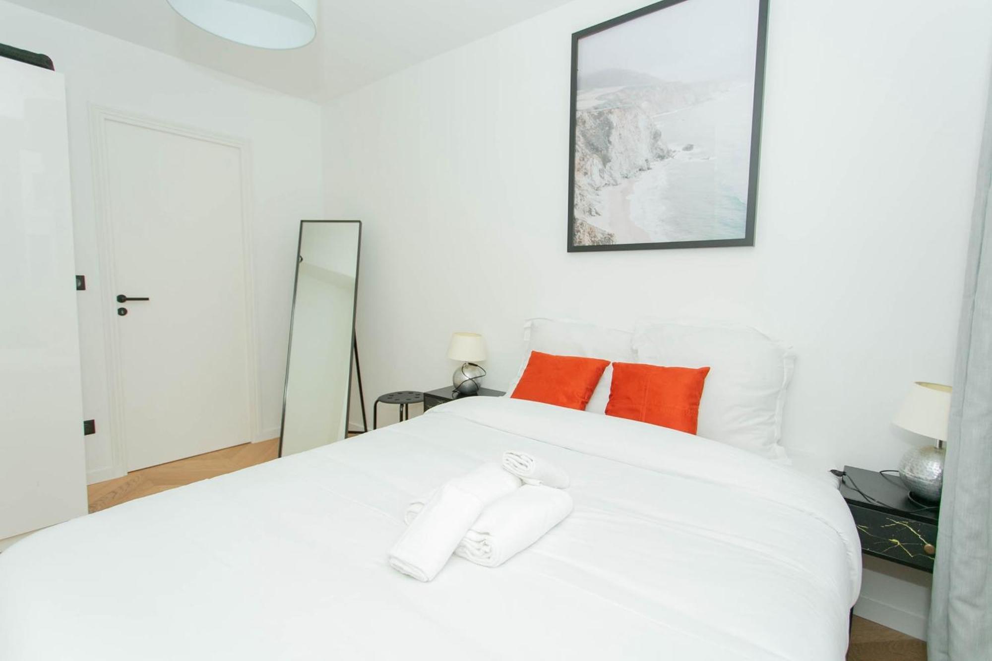 Haussmann - 2br Near Champs-elysees - Cityapartmentstay Appartement
