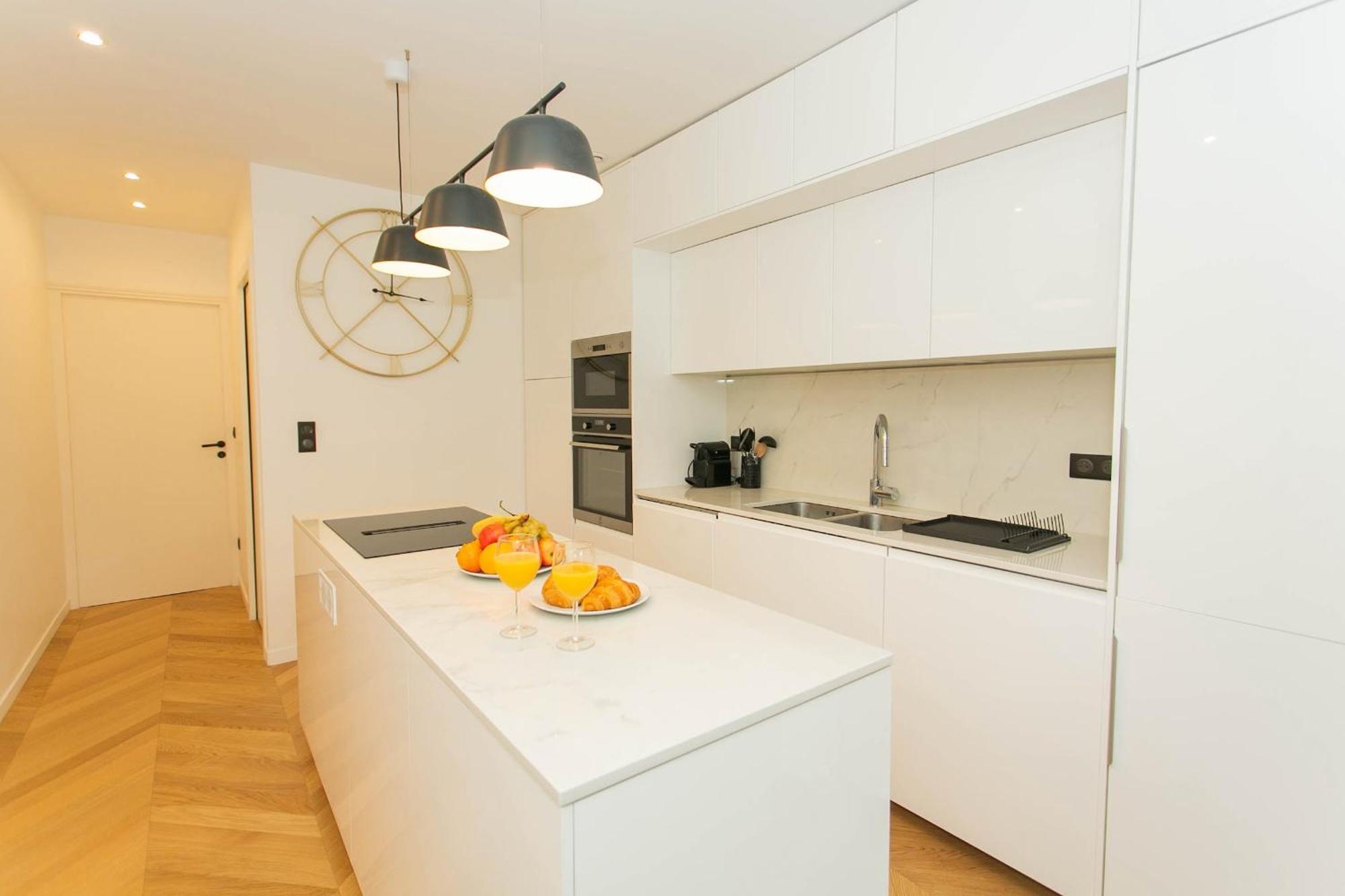 Appartement Haussmann - 2br Near Champs-elysees - Cityapartmentstay Parijs