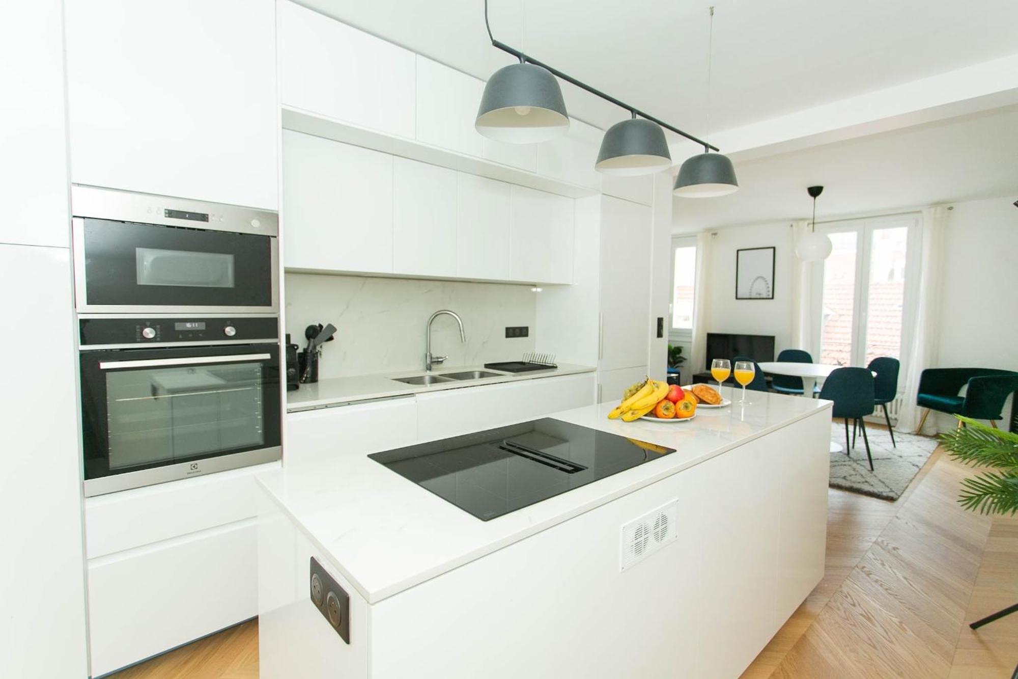 Haussmann - 2br Near Champs-elysees - Cityapartmentstay Appartement *