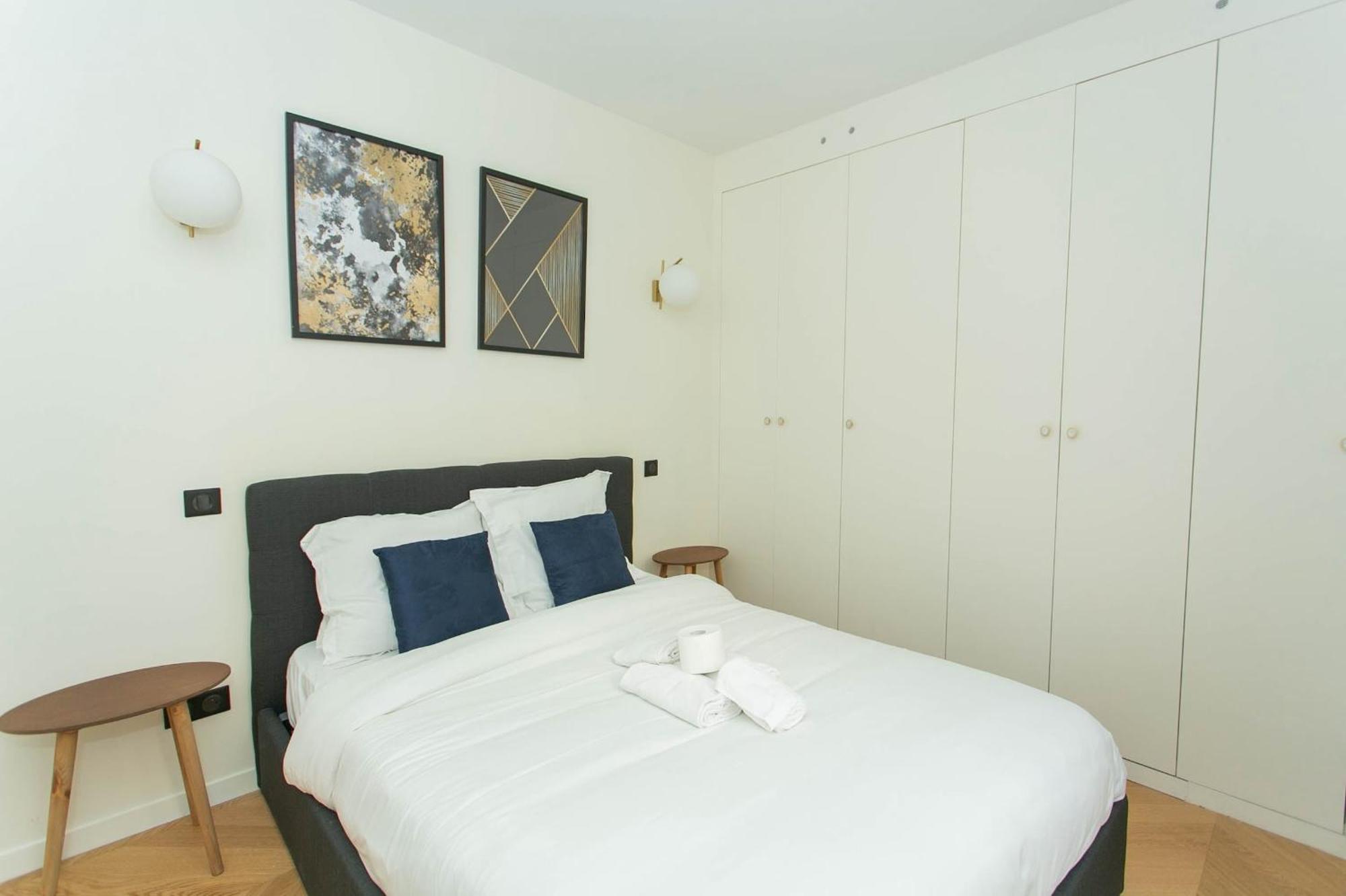Haussmann - 2br Near Champs-elysees - Cityapartmentstay Appartement