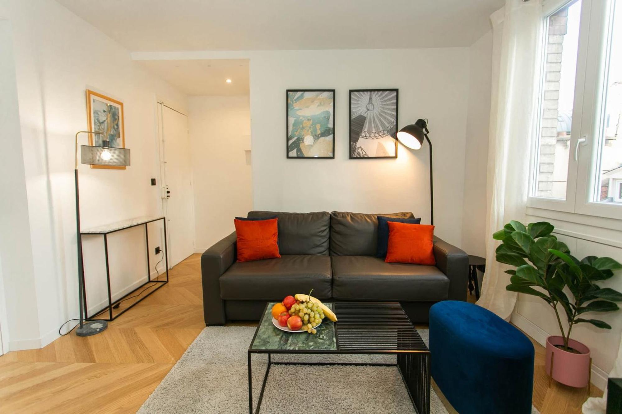 Haussmann - 2br Near Champs-elysees - Cityapartmentstay Appartement Parijs